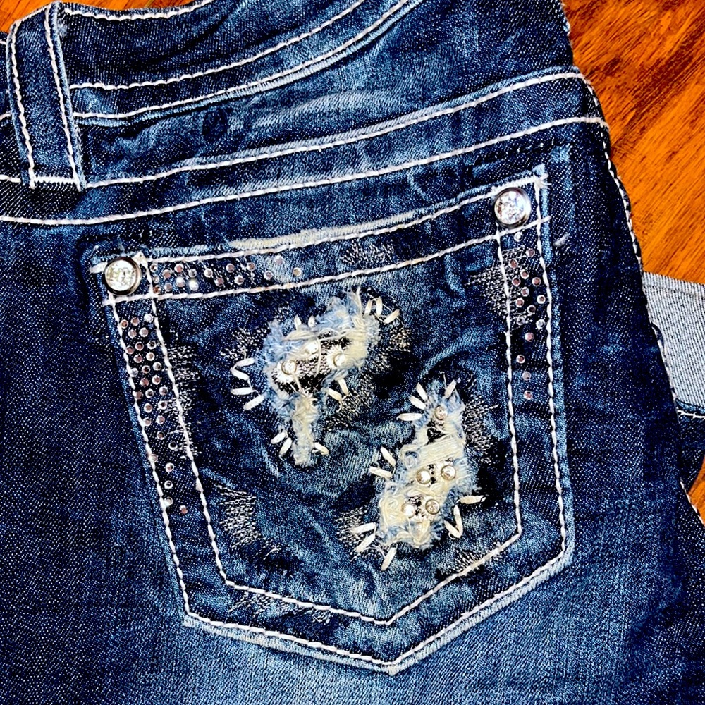 Miss Me jeans size 27!